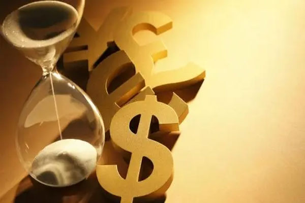 成长型基金普遍出现较大回撤，红利低波基金逆势上涨
